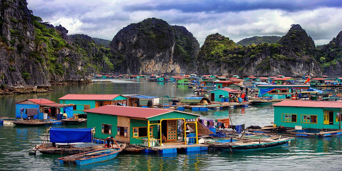 vung-vieng-fishing-village-1